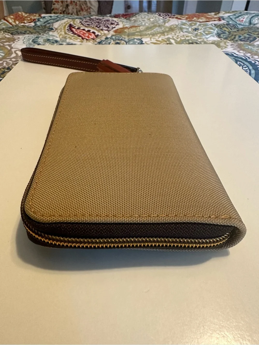 Dooney & Bourke Pebble Grain Zip Around Wristlet Wallet Taupe Beige